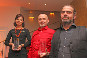  Bekamen den Förderpreis für künstlerische und designbetonte Arbeiten: Architektin Marzenna Funk (links), Künstler Gerhard Mayer (Mitte) und Malermeister Thomas Ney (rechts) 