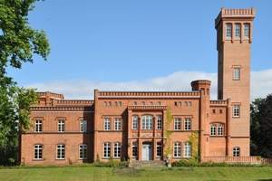  Einen weiteren zweiten Preis gab es in Brandenburg für Schloss Arendsee in Nordwestuckermark 