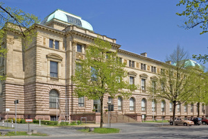  Das Herzog Anton Ulrich-Museum in Braunschweig entstand 1887 nach Plänen des Semper-Schülers Oskar Sommer und ist damit das älteste Kunstmuseum Deutschlands 