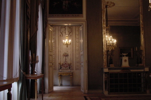  Die Wandmalerei im Kabinettzimmer des Südlichen Pavillions von Schloss Nymphenburg, 1664 – 1758, München diente als Vorbild für die Kalkkaseinmalerei 