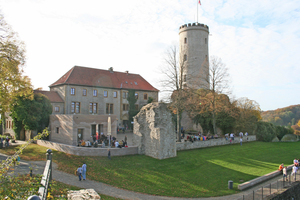  War als eines von vielen Denkmalen auf dem Tag des offenen Denkmals im vergangenen Jahr beispielsweise in Bielefeld zu besichtigen: die Sparrenburg Foto: Thomas Wieckhorst 