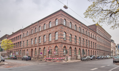 Die umgebaute alte Samtweberei kann man am ?Tag der Architektur? in NRW besichtigen Foto: Marcel Rotzinger