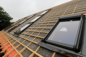  Insgesamt wurden 18 Dachflächenfenster eingebaut 