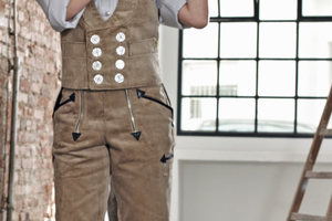  Neben diversen Workwear-Kollektionen bietet die DBL auch klassische Zunftkleidung an Fotos (2): DBL 