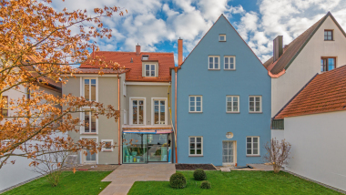 Die beiden historischen H?user mit den Nummern 8 und 10 in der Lu-ckengasse in Freising wurden mit einem Hochleistungsd?mmputz von innen ged?mmt