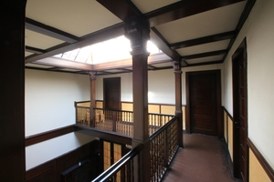  Galerie im Treppenhaus der Unternehmerwohnung 