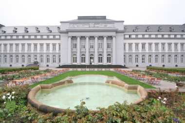 Der Ort der Tagung, das Kurfürstliche Schloss Koblenz, passte bestens zum Thema des 15. tubag Sanierungsforums: Denkmalpflege in Rheinland-Pfalz