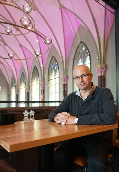 Thomas Wieckhorst, Chefredakteur der bauhandwerk, im Hotel Nassau in Breda (ab Seite 24) Foto: Gonni Engel Kontakt: 05241/801040, thomas.wieckhorst@bauverlag.de