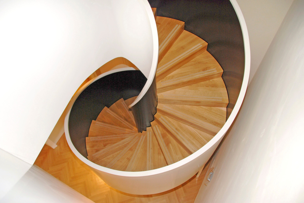 Stiegenbauer Franz Müller fertigt Treppenaufgänge mit hohem ästhetischem Anspruch Fotos: Franz Müller
