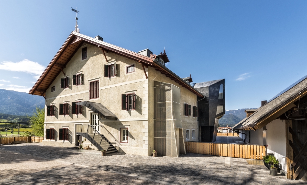 Der Niedermairhof in Südtirol vor Beginn der Sanierungs- und Umbauarbeiten Fotos: Hemuth Mayr