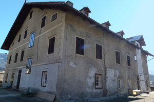  Der Niedermairhof in Südtirol vor Beginn der Sanierungs- und Umbauarbeiten Fotos: Hemuth Mayr 