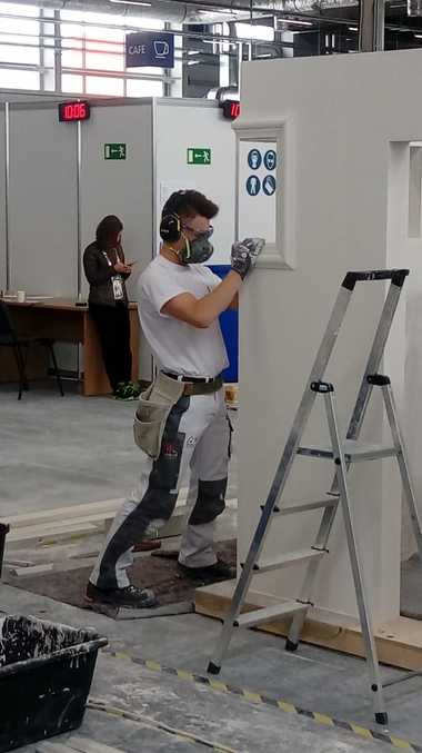  Modul 3 bei den WorldSkills: Anbringen von Stuckleisten 