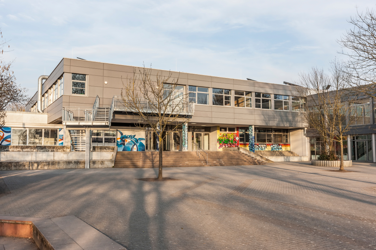 Aus Kapazitätsgründen wurde die Max-Planck-Grundschule in Bad Krozingen um eine zweite Etage in Holz-Leichtbauweise erweitert