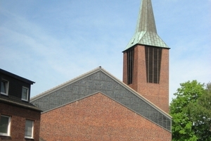  Zweite Station auf der Pressereise des Deutschen Nationalkomitees für Denkmalschutz: Die ehemalige katholische Pfarrkirche St. Konrad in Marl 