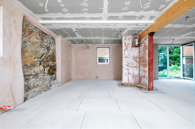 Basis f?r den neuen Boden in einem Fachwerkhaus in Langensteinach ist das Fertigestrichelement „Cement Board Floor TE“  Fotos: Knauf Performance Materials / Ekkehard Reinsch