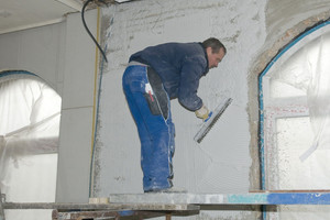  Untergrundvorbereitung für die Montage der „Linitherm PAL SIL“-Platten im Erdge-schoss 