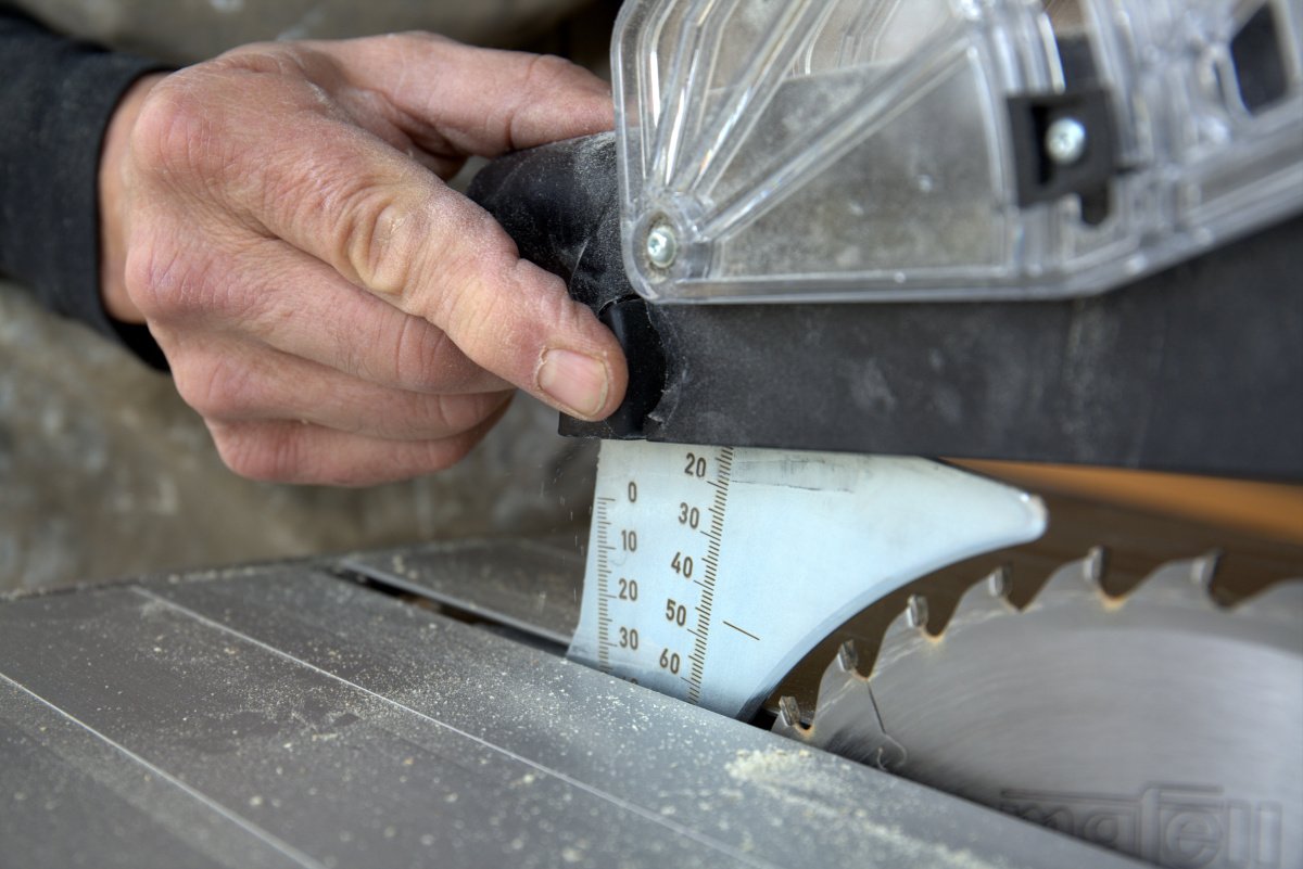 erika sagt sicher und prazise bauhandwerk