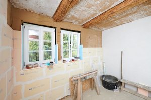  Die mineralische Dämmplatte von TecTem ist auf Fachwerkgebäude abgestimmt  