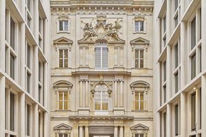  Die großen Holz-Portalfenster wurden - wie bereits in bauhandwerk 1-2.2018 geschrieben - von der Firma Bildau &amp; Bussmann gebaut und montiert 