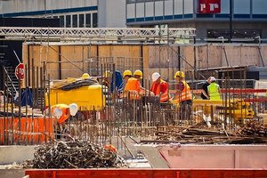  Der Baden-Württembergische Handwerkstag fordert, dass akademische und berufliche Bildung gleichwertig werden.  