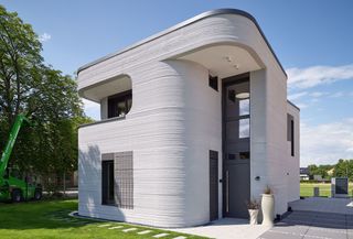 Das Mitte dieses Jahres im 3D-Druck aus Beton fertiggestellte Einfamilienwohnhaus in Beckum