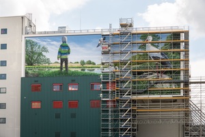  Analog zum Titel des Entwurfs finden sich unterschiedliche Motive auf dem ehemaligen Bunkerkopf der Müllverbrennungsanlage im Industriepark Premnitz wieder 