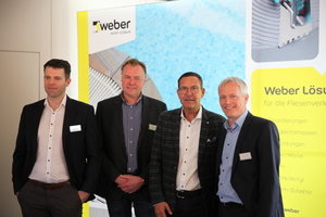  Stellen Produkt-Neuheiten vor (v.l.): Produktmanager Maurice Bonfrere, Michael Bertels, Leiter des Produktmanagements Bautenschutz- und Mörtelsysteme, Marketing-Direktor Christian Poprawa und Produkmanager Jan Henrichs. 