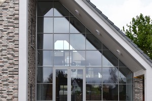  Die Schmalglasfassade „SGF30“ von Foppe wurde vom PFB in Rosenheim mit sehr gutem Ergebnis geprüft&nbsp;  