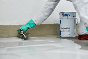  Für die Schutzschicht brachten die Handwerker Triflex „ProFloor RS 2K“ auf die mit Triflex „ProTerra“ ausgeführte Abdichtung auf 