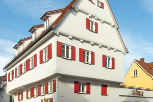  Bronze-Auszeichnung (private Gebäude): Das Wohn- und Geschäftshaus in Günzburg in Schwaben. 
  
