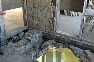  Schäden an den aus Backstein gemauerten Kappengewölben, die es sowohl im Keller als auch im Erdgeschoss des Hauses gibt 