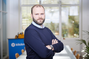  Klickrent-Geschäftsführer Tim Hinrichsen betont, dass entscheidende Kriterien Qualifikation und Persönlichkeit seien, nicht das Geschlecht. 