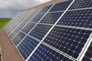  Photovoltaikanlagen lassen sich leasen. Damit haben Handwerksbetriebe die Kosten im Blick. 