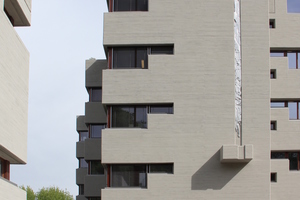  Bei der Baseler Bunnmattschule wurden beide Ebenen der Verbundfenster gekoppelt und eine Isolierverglasung eingebaut 