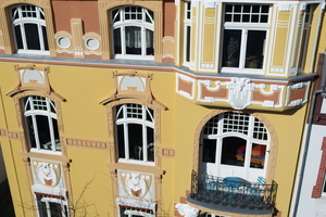  Seit fast 120 Jahren bereichert die imposante Jugendstilvilla mit der gelben Putzfassade das Münsteraner Erphoviertel 