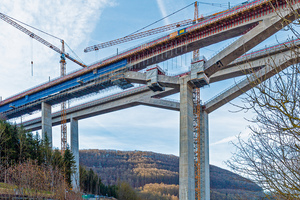  Innovative Schalungslösungen für technisch anspruchsvolle Infrastrukturbauwerke erwarten Interessenten in drei Online-Seminaren. 