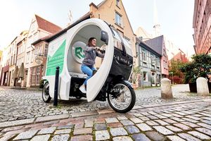  Das E-Cargo Bike "Rytle MovR3" gilt als nachhaltige Transportalternative im urbanen Raum. Für die gelungene Paarung von Design und Funktion wurde es vom Rat für Formgebung beim German Design Award 2023 als Gewinner prämiert. 
