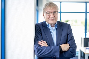  Dieter Schäfer, Vorsitzender des Austellerbeirats der Bau-Messe in München und Vorstand der Deutschen Steinzeug Cremer &amp; Breuer AG, lobte die Innovationsfreude der Bau-Unternehmen in Krisenzeiten 