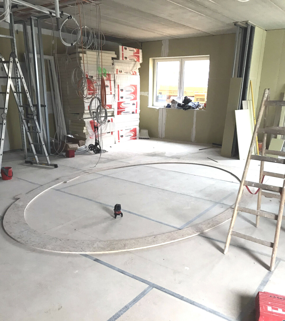 Besprechungs-Ei - bauhandwerk