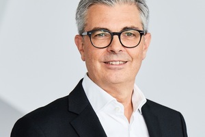  Dieter Dohr, Vorstandsvorsitzender der GHM, stellte das neue Konzept Zukunft Handwerk vor 