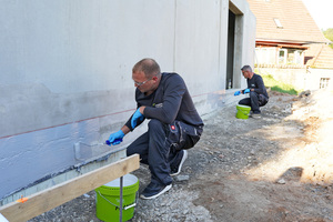  Damit wasserundurchlässiger Beton hält, müssen Fugen und Stöße sicher abgedichtet sein 