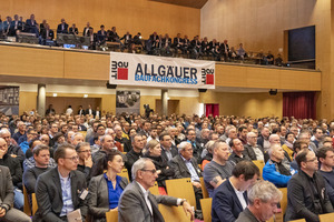  Vom 17. bis 19. Januar 2024 endlich wieder in Präsenz: Der 15. Allgäuer Baufachkongress verspricht in Oberstdorf volle Vortragssäle 