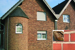   Der Fassadenabstrich von Oellers lässt Regenwasser außen von der Fassade abperlen 
