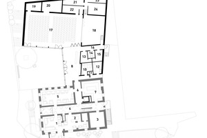  Grundriss Erdgeschoss 1 Gastraum 1 2 Schränke 3 Kühlung 4 Flur / Ausstellung / Info 5 Gastraum 2 6 Flur 7 Küche 8 Foyer 9 Flur 10 WC Damen 11 ELT / EDV 12 WC Herren 13 Umkleide Damen 14 Behinderten WC 15 Umkleide Herren 16 Flur 17 Saal 18 Bühne 19 Lager 1 