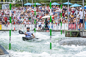  Nicht nur unter Kanusportfans ist der Augsburger Eiskanal legendär. Errichtet für die Olympischen Spiele 1972, wurde er zum Vorbild für Kanu-Slalom-Anlagen in aller Welt  