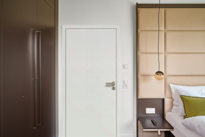 Die „DuraProject“-Oberfläche für Zimmertüren sorgt für eine dauerhaft schöne Türansicht 