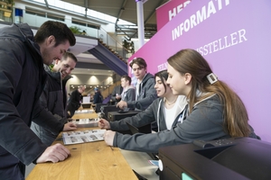  Besucher des Kongresses „Zukunft Handwerk“ erhalten vor Ort Infos zum Programm  