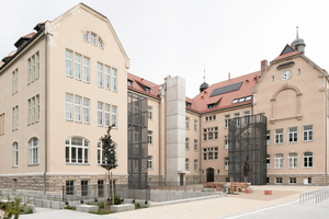  Das Geschwister-Scholl-Gymnasium in Zeitz ist ein Wahrzeichen der Stadt geworden 