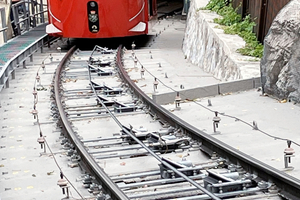  Die Grazer Schlossbergbahn ist seit 130 Jahren in Betrieb. 2022 stand die Trasse wegen ihrer umfassenden Sanierung sechs ­Monate still  