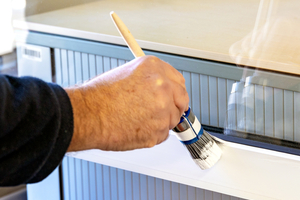   „ISO-Venti Xtrem“ von Jansen ist ein ventilierender Fensterlack für Innen und Außen  